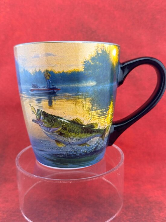 Bass Pro Shops Other - BASS PRO SHOPS CERAMIC COFFEE MUG "REMEMBER..WE ALL LIVE DOWNSTREAM" SLOGAN